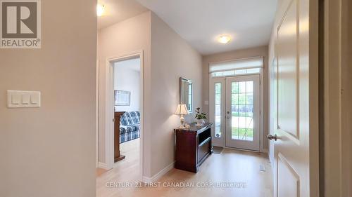 5 Oakwood Links Lane, Lambton Shores (Grand Bend), ON - Indoor Photo Showing Other Room