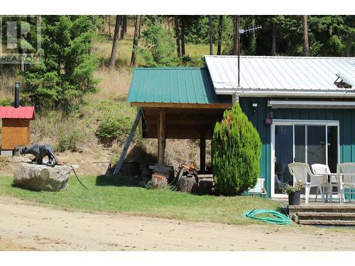 7465 Bwater Rd Road, Castlegar, BC - Outdoor With Deck Patio Veranda