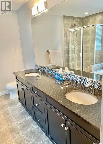 3414 Green Stone Road, Regina, SK - Indoor Photo Showing Bathroom