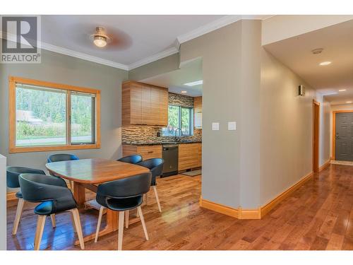 1628 Thrums Road, Thrums, BC - Indoor Photo Showing Dining Room