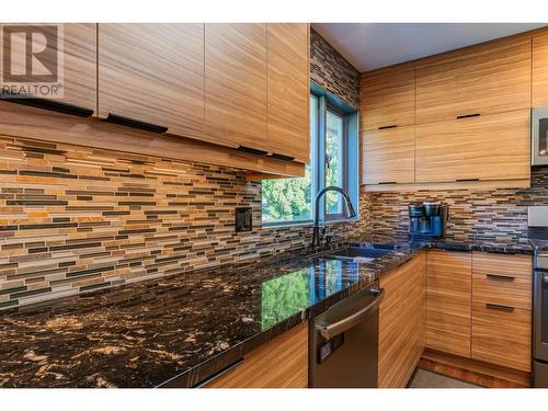 1628 Thrums Road, Thrums, BC - Indoor Photo Showing Kitchen