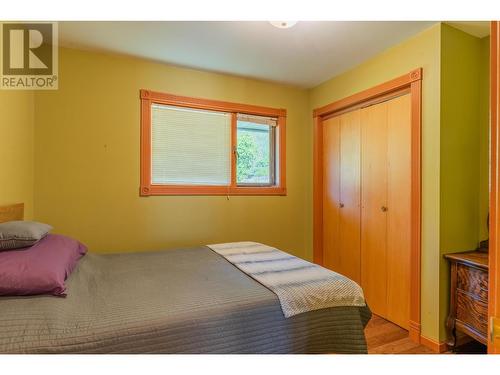 1628 Thrums Road, Thrums, BC - Indoor Photo Showing Bedroom