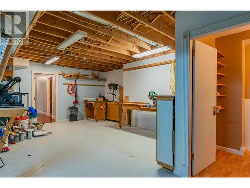 1628 Thrums Road, Thrums, BC - Indoor Photo Showing Basement