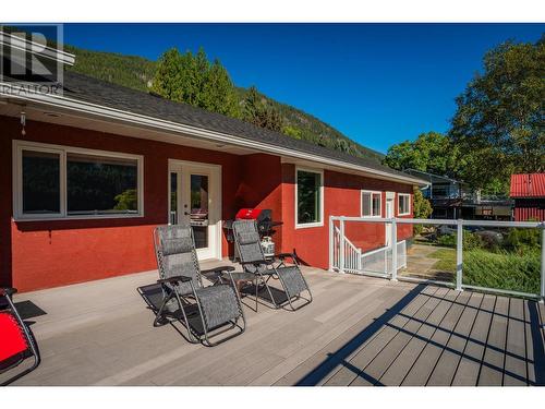 1628 Thrums Road, Thrums, BC - Outdoor With Deck Patio Veranda