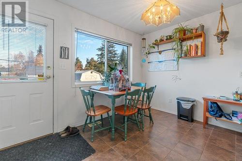 644-646 Patterson Avenue, Kelowna, BC - Indoor