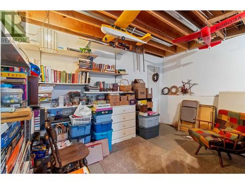 5380 Canoe Beach Drive Ne, Salmon Arm, BC - Indoor Photo Showing Basement