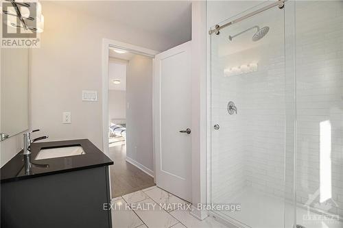 328 Appalachian Circle, Ottawa, ON - Indoor Photo Showing Bathroom