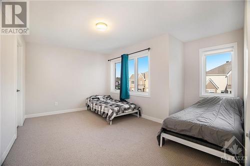 328 Appalachian Circle, Ottawa, ON - Indoor Photo Showing Bedroom