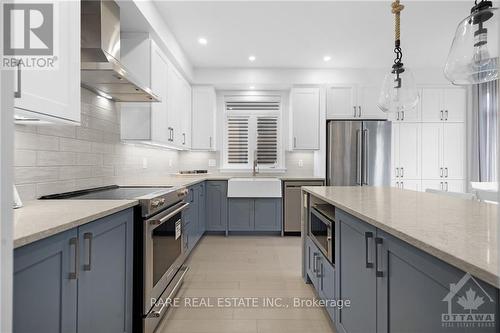 3279 Findlay Creek Drive, Ottawa, ON - Indoor Photo Showing Kitchen With Stainless Steel Kitchen With Upgraded Kitchen