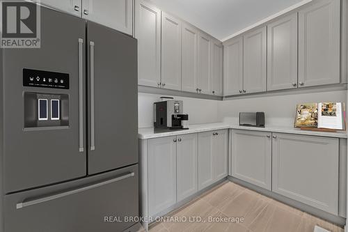 3035 Sierra Drive, Orillia, ON - Indoor Photo Showing Kitchen