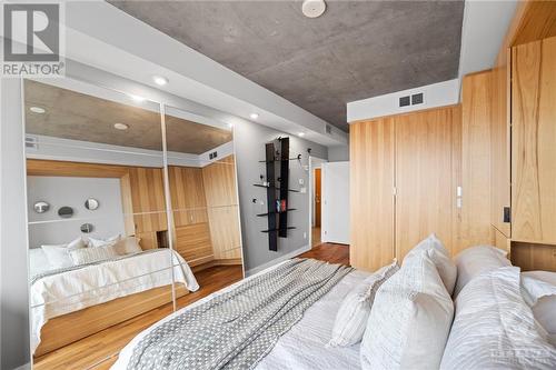 2701 - 195 Besserer Street, Lower Town - Sandy Hill (4003 - Sandy Hill), ON - Indoor Photo Showing Bedroom