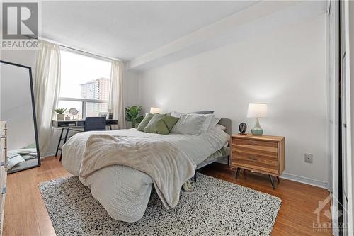 215 Parkdale Avenue Unit#505, Ottawa, ON - Indoor Photo Showing Bedroom