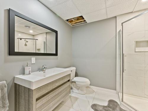 Bathroom - 774 Rue Mcauley, Coaticook, QC - Indoor Photo Showing Bathroom