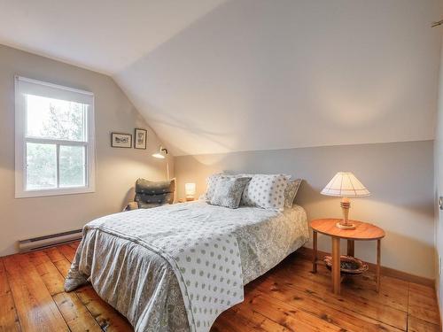 Bedroom - 249 Ch. Papineau, Lac-Brome, QC - Indoor Photo Showing Bedroom