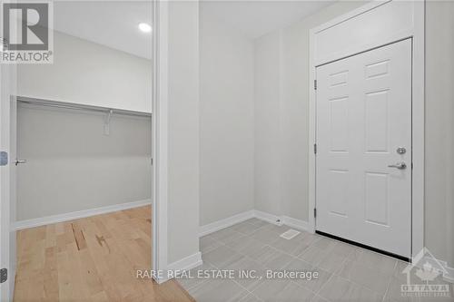 103 Hackamore Crescent, Ottawa, ON - Indoor Photo Showing Other Room