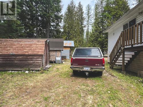 210 Belmond Road, Salmo, BC - Outdoor