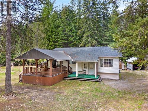 210 Belmond Road, Salmo, BC - Outdoor With Deck Patio Veranda