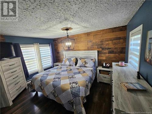 263 Poplar Street, Beresford, NB - Indoor Photo Showing Bedroom