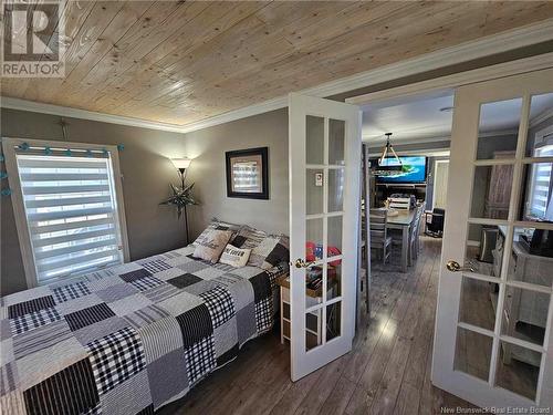 263 Poplar Street, Beresford, NB - Indoor Photo Showing Bedroom