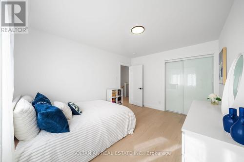 66 Fontainbleau Drive, Toronto, ON - Indoor Photo Showing Bedroom