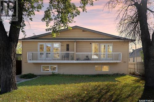 513 Empress Street, Saskatoon, SK - Outdoor With Deck Patio Veranda