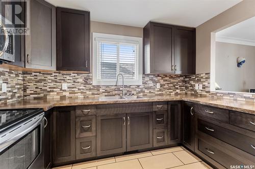 513 Empress Street, Saskatoon, SK - Indoor Photo Showing Kitchen