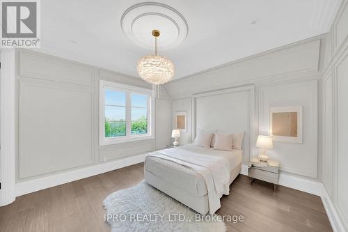 3232 Guelph Line, Burlington, ON - Indoor Photo Showing Bedroom