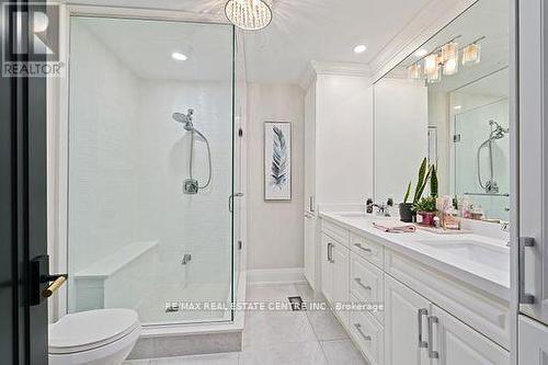 14097 Sixth Line, Halton Hills, ON - Indoor Photo Showing Bathroom