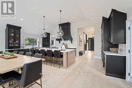 14097 Sixth Line, Halton Hills, ON - Indoor Photo Showing Dining Room