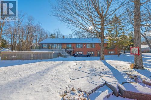 1187 Lakehurst Road, Galway-Cavendish And Harvey, ON - Outdoor With Deck Patio Veranda