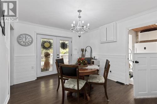 1217 Goulais Ave, Sault Ste. Marie, ON - Indoor Photo Showing Dining Room