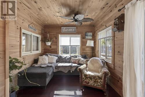 1217 Goulais Ave, Sault Ste. Marie, ON - Indoor Photo Showing Living Room