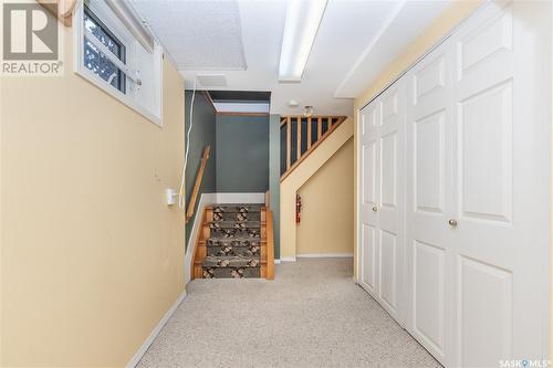 802 7Th Avenue N, Saskatoon, SK - Indoor Photo Showing Other Room