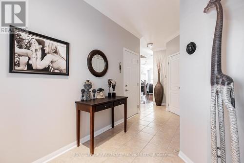 2423 Shadow Court, Oakville, ON - Indoor Photo Showing Other Room