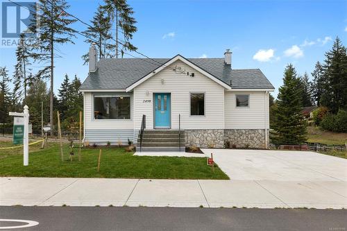 2498 Rosstown Rd, Nanaimo, BC - Outdoor With Facade