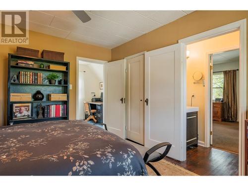 151 Columbia  Avenue, Castlegar, BC - Indoor Photo Showing Bedroom