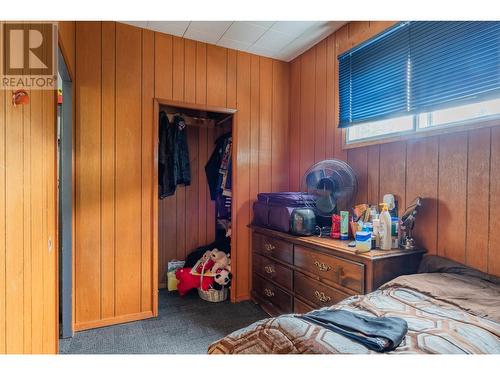 151 Columbia  Avenue, Castlegar, BC - Indoor Photo Showing Bedroom