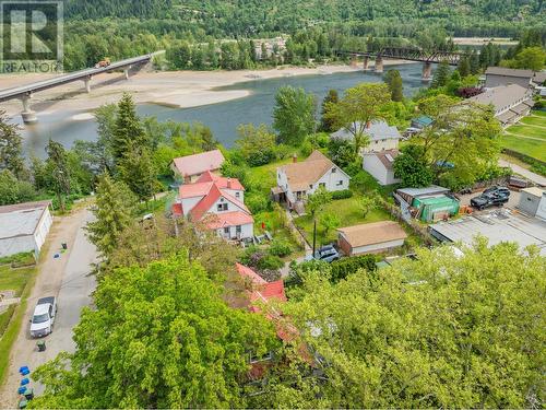 151 Columbia  Avenue, Castlegar, BC - Outdoor With View