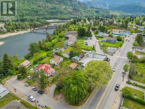 151 Columbia  Avenue, Castlegar, BC - Outdoor With Body Of Water With View