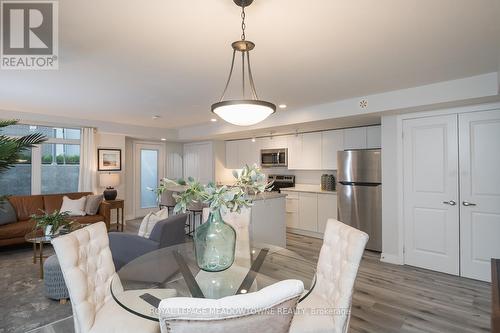 106 - 3058 Sixth Line, Oakville, ON - Indoor Photo Showing Dining Room