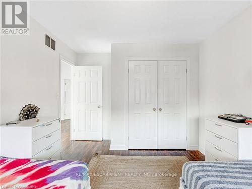 56 Geranium Avenue, Hamilton, ON - Indoor Photo Showing Bedroom