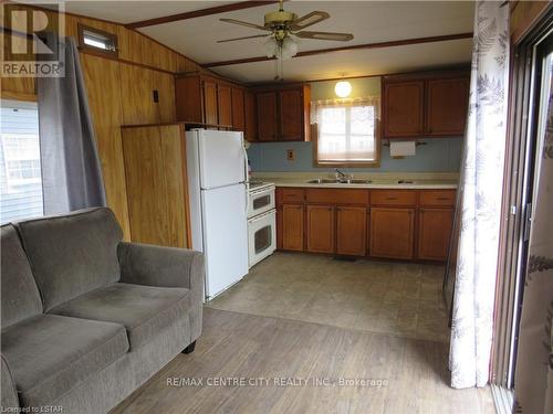 86 - 2189 Dundas Street E, London, ON - Indoor Photo Showing Kitchen With Double Sink