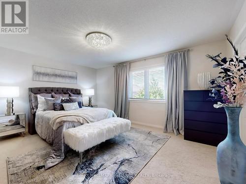 1111 Solomon Court, Milton, ON - Indoor Photo Showing Bedroom