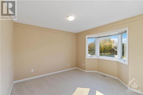 218 Walden Drive, Ottawa, ON - Indoor Photo Showing Other Room