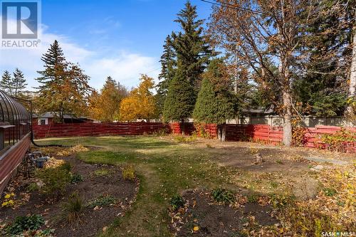 2100 Macpherson Avenue, Regina, SK - Outdoor