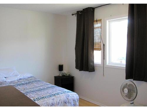 1898 Langley Road, Merritt, BC - Indoor Photo Showing Bedroom