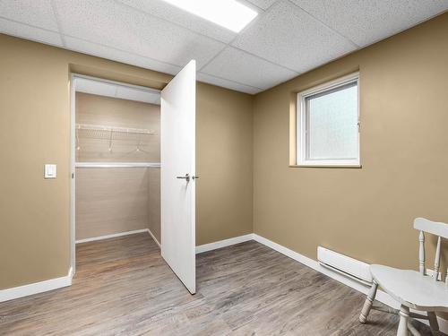 1050 North Glen Drive, Kamloops, BC - Indoor Photo Showing Other Room