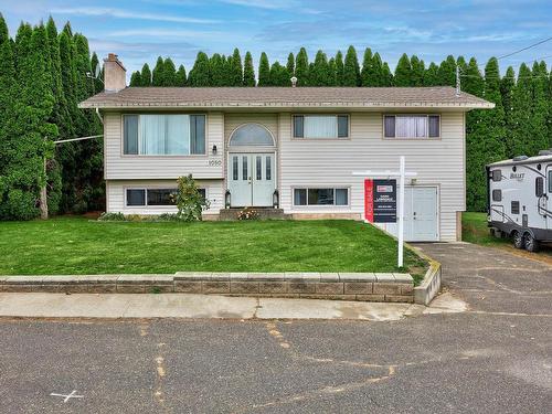 1050 North Glen Drive, Kamloops, BC - Outdoor