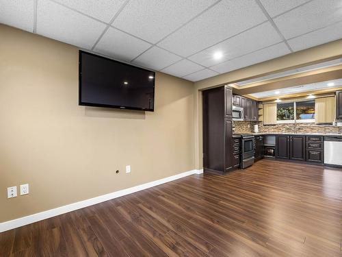 1050 North Glen Drive, Kamloops, BC - Indoor