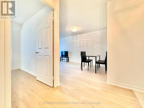 601 - 18 Pemberton Avenue, Toronto, ON - Indoor Photo Showing Other Room